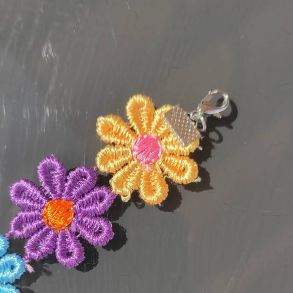 chocker flowers rainbow 2